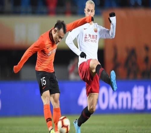 涉案130萬(wàn),被判1年半中超名將踢假球，已考上北京某大學(xué)請(qǐng)求緩刑