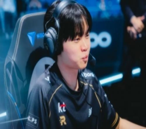 Bdd：我認為總有一天會(huì )再有機會(huì )的，希望那時(shí)我也能表現出色