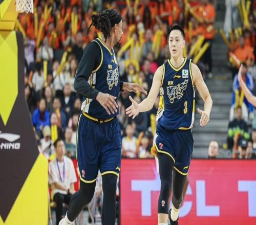 破案了！廣東隊首吞連敗原因找到，杜鋒用錯兩人，徐杰低迷背鍋