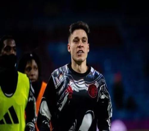 土媒：加拉塔薩雷在與曼聯(lián)談烏加特，形式為租借+選擇買斷