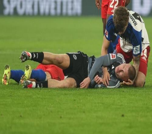 賽場急救法鷹球員，漢堡中衛(wèi)武什科維奇獲德甲12月公平競賽獎