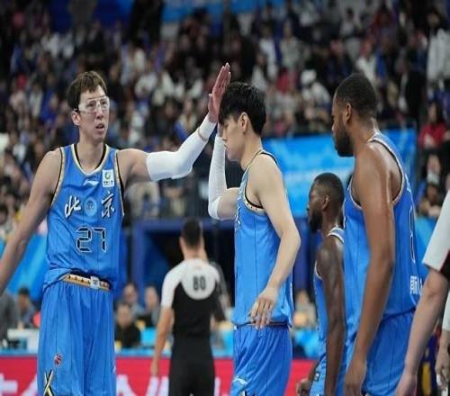 曾凡博：很幸運(yùn)能重回從小夢(mèng)想的主場(chǎng)，會(huì)付出100%努力回饋球隊(duì)和球迷