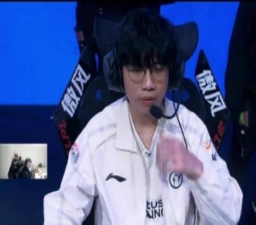 Daeny風(fēng)評(píng)最近挺好Ning：他很優(yōu)秀，BP正常狀態(tài)下很厲害！