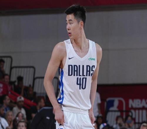 郭昊文：今夏拒絕了活塞的ex10合同，打G聯(lián)賽對(duì)現(xiàn)階段的我沒意義