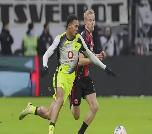 92分鐘反超95分鐘絕平！法蘭克福的救贖與悲情，這就是足球的模樣