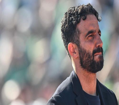 曼聯(lián)換帥，可不只趕走阿莫林這么簡單！“去前任化”任重道遠(yuǎn)