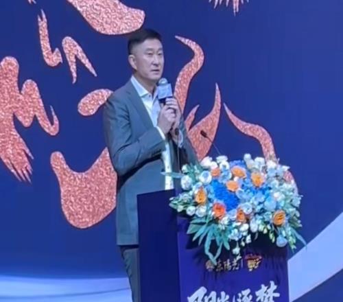 不奪冠也不會(huì)下課！杜鋒自曝帥位很穩(wěn)，李春江恐無(wú)緣回歸廣東隊(duì)！