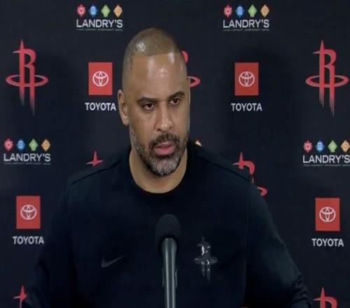 不滿球隊(duì)表現(xiàn)，烏度卡：如果前三節(jié)不玩火就沒有絕殺超時(shí)的事