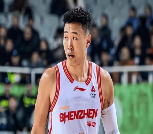 上賽季13名連克京滬兩強(qiáng)，又演絕殺好戲，闖進(jìn)前六，成為黑馬