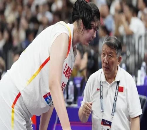 中國女籃再遭打擊！或有三支WCBA球隊(duì)退賽：宮魯鳴的眼光真毒辣！
