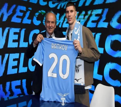 官方：拉齊奧簽薩爾茨堡紅牛前鋒拉特科夫據(jù)悉轉(zhuǎn)會費1300萬