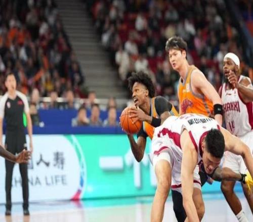 客場挑戰(zhàn)深圳隊，上海大鯊魚沖擊十連勝！