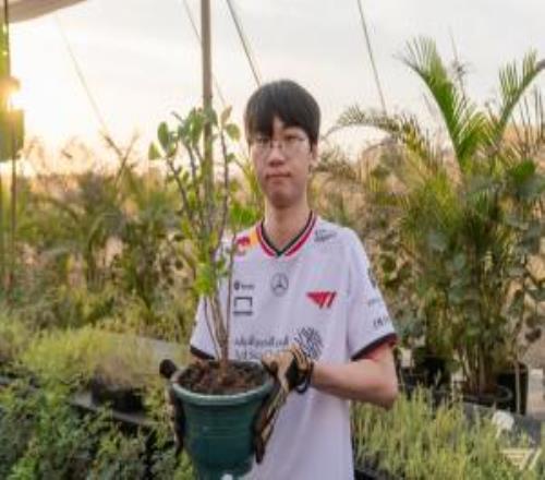 臭豆腐型選手決賽第五局Doran逼出Guma閃現為后續滾雪球做準備