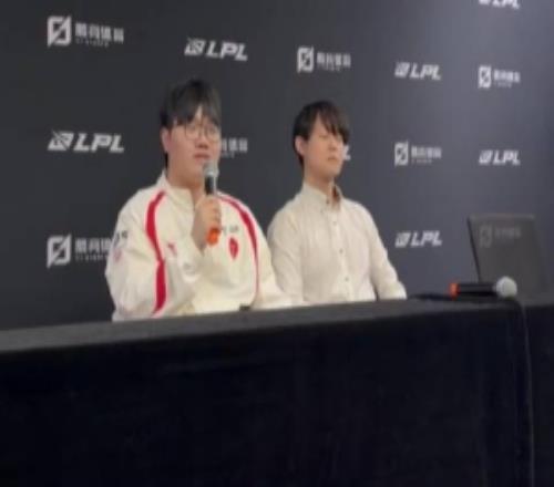 JKL督戰(zhàn)取勝感覺(jué)如何Poppy教練：不用回來(lái)了呀哥