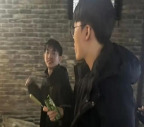 AL經(jīng)理愛笑轉(zhuǎn)評(píng)Kael出道五周年動(dòng)態(tài)：冰激凌戰(zhàn)士珍洪