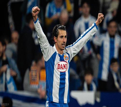 西甲最新積分戰(zhàn)報(bào)搶5激烈！西班牙人止住連敗追上貝蒂斯仍排第6