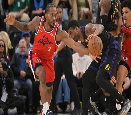 洛杉磯德比小卡復(fù)出，拒絕逆轉(zhuǎn)+刷新紀(jì)錄，賽后正式表態(tài)