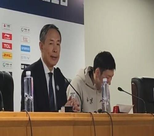 北京主帥：曾凡博手續(xù)因圣誕節(jié)有所耽誤，新的外援目前在篩選階段