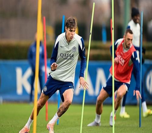 賽季0出場(chǎng)，米體：國米中衛(wèi)帕拉西奧斯再次受傷，將缺陣幾周