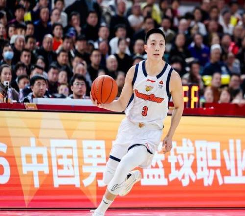 31分慘敗又一爭冠勁旅被打回原形,2大國手僅9分,杜鋒要認(rèn)清現(xiàn)實(shí)