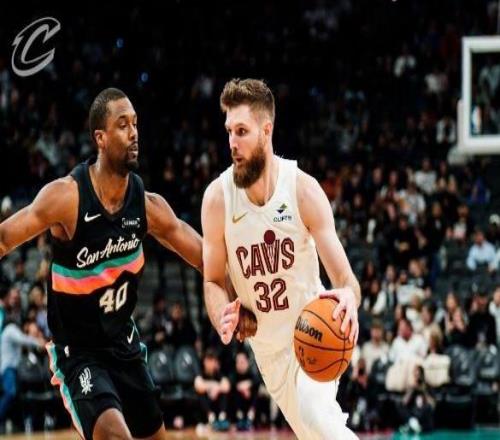 文班亞馬26+14帶不動(dòng)?？怂?，加蘭兩雙阿倫爆發(fā)，騎士送馬刺2連敗