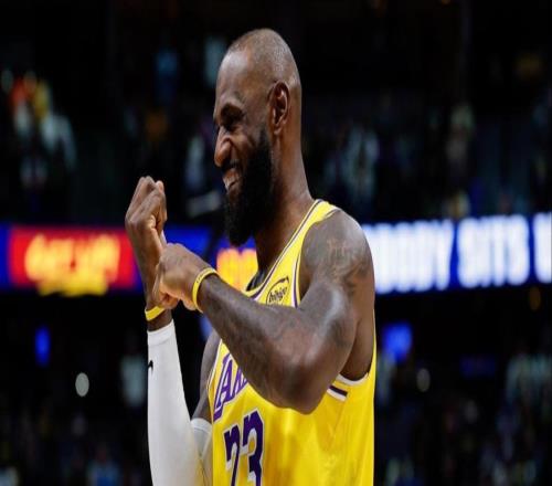 湖人大火收汁掘金！詹姆斯正負(fù)值全場(chǎng)第二！再次打服庫(kù)里鐵粉！