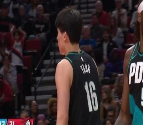 次節(jié)獲登場(chǎng)，楊瀚森4分29秒3中0未得分，拿到1板1犯正負(fù)值+3