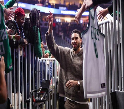 杰森塔圖姆最新訓(xùn)練視頻引凱爾特人球迷熱議，猜測(cè)他可能復(fù)出