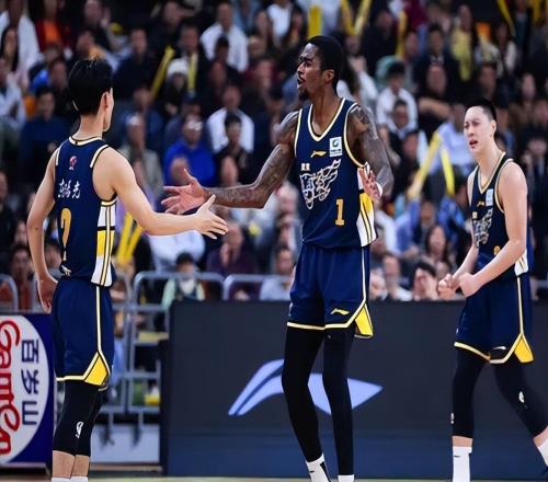 廣東VS四川前瞻：川粵大戰(zhàn)！廣東欲找回手感，避免送四川首勝