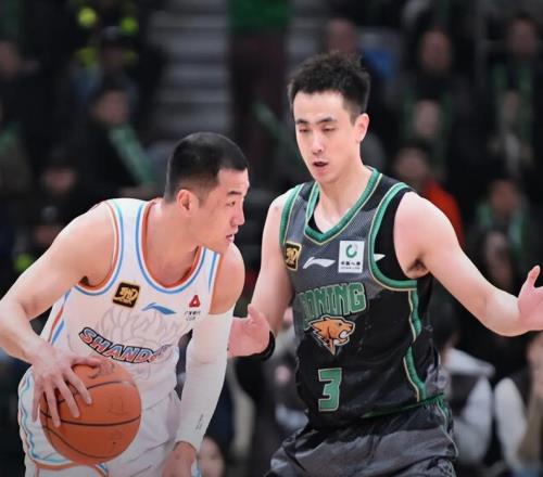 遼寧隊3連敗，趙繼偉復出后場均14+5+6，他盡力了