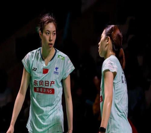 印尼大師賽：新人出閘勝?gòu)?qiáng)敵，發(fā)球計(jì)時(shí)器新規(guī)試行受關(guān)注