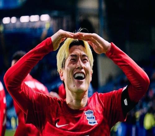 打進(jìn)英冠處子球，古橋亨梧結(jié)束一年聯(lián)賽進(jìn)球荒