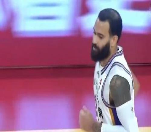 CBA里勒復(fù)出北控客場爆發(fā)以一場勝利結(jié)束2025