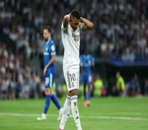 王者的兩種面孔：射手榜的輝煌與場(chǎng)上的沉寂