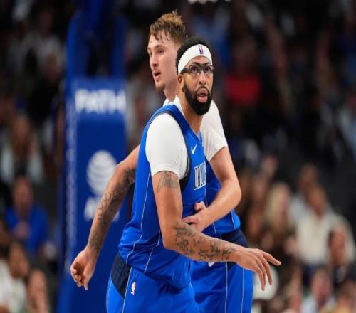 獨(dú)行俠將“濃眉”戴維斯擺上貨架