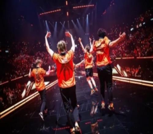 FNCCEO：LOL西方賽區(qū)應(yīng)引進(jìn)部分東方頂尖人才