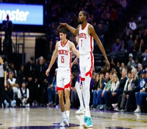 轟21+2+4！請(qǐng)重用謝潑德，杜蘭特賽后說(shuō)出優(yōu)點(diǎn)，但烏度卡也有苦衷