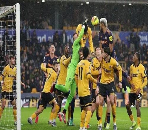 紐卡本賽季英超11場(chǎng)客場(chǎng)比賽2勝4平5負(fù)，其中有6場(chǎng)沒進(jìn)球