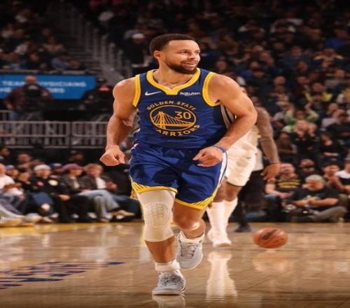 庫里砍31分6板7助，成為歷史上30+得分場次最多的控球后衛(wèi)