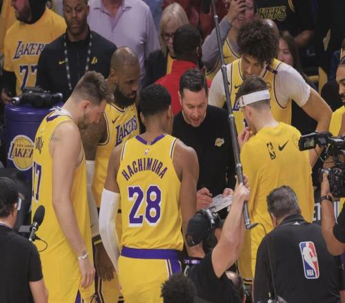 湖人內(nèi)訌！近40年最差防守！東契奇休戰(zhàn)不打了