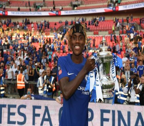 查洛巴：我還和呂迪格保持聯(lián)系羅塞尼爾已向我們闡述了理念