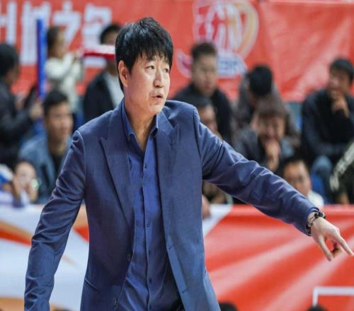 CBA公司官宣處罰邱彪，廣東男籃遭漏判吃大虧，上海男籃排名第一