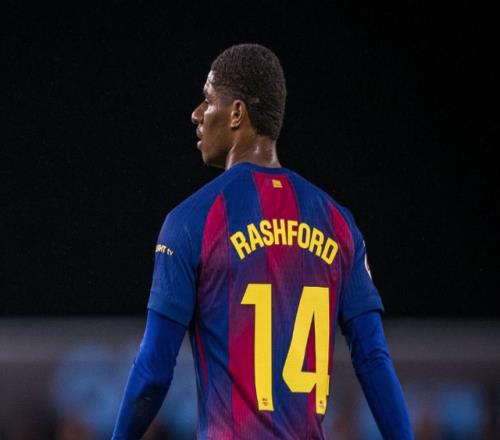 6球8助！巴薩爭議邊鋒復活：2腳傳中2次助攻3500萬(wàn)可買(mǎi)斷