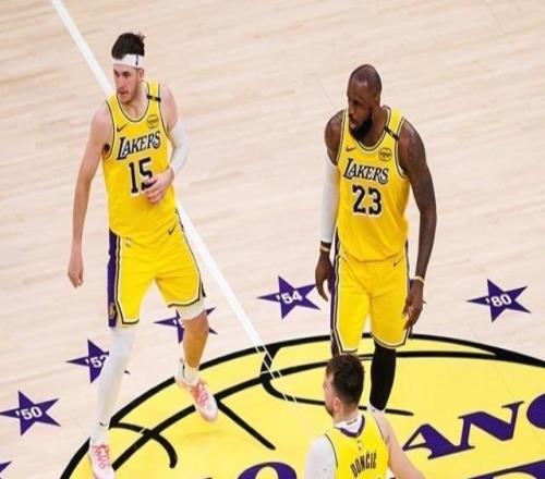 三巨頭散漫防守形同虛設湖人面臨賽季最大危機