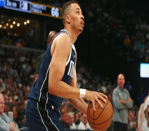 壞消息，獨行俠后衛(wèi)?？怂_姆需接受膝蓋手術(shù)，將缺席整個NBA賽季