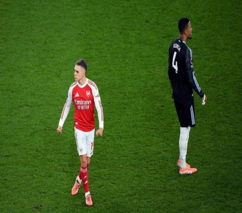 5分領(lǐng)跑積分榜！阿森納41終結(jié)維拉11連勝，熱蘇斯復(fù)出首球