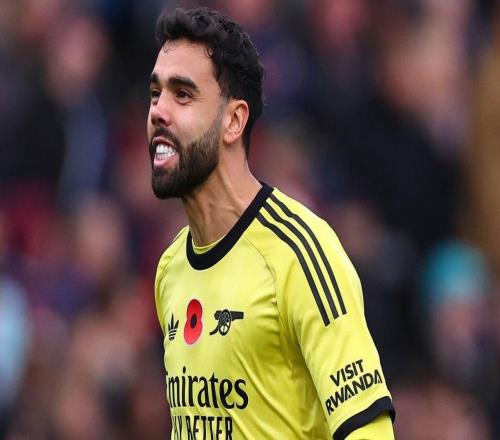 場內(nèi)票英媒：拉亞成收入最高的觀眾，近4輪3次0撲救躺贏