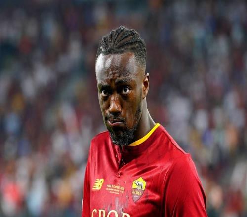 記者：亞伯拉罕同意轉(zhuǎn)會(huì)維拉，羅馬也準(zhǔn)備批準(zhǔn)交易