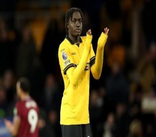 各隊最年輕英超進(jìn)球者：馬特烏斯馬內18歲、恩古莫哈16歲