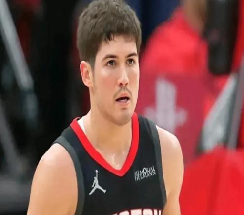 謝潑德+史密斯+首輪簽！馬丁建議梭哈特雷楊，但火箭卻表明了態(tài)度